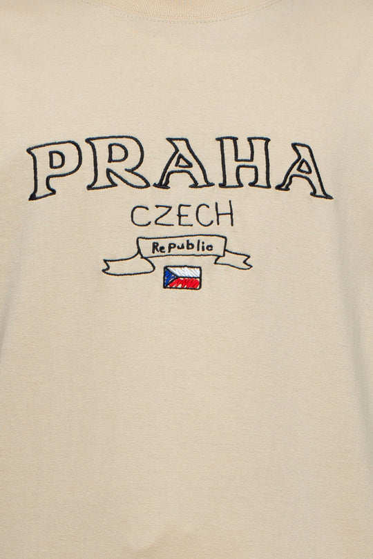 PRAHA TEE