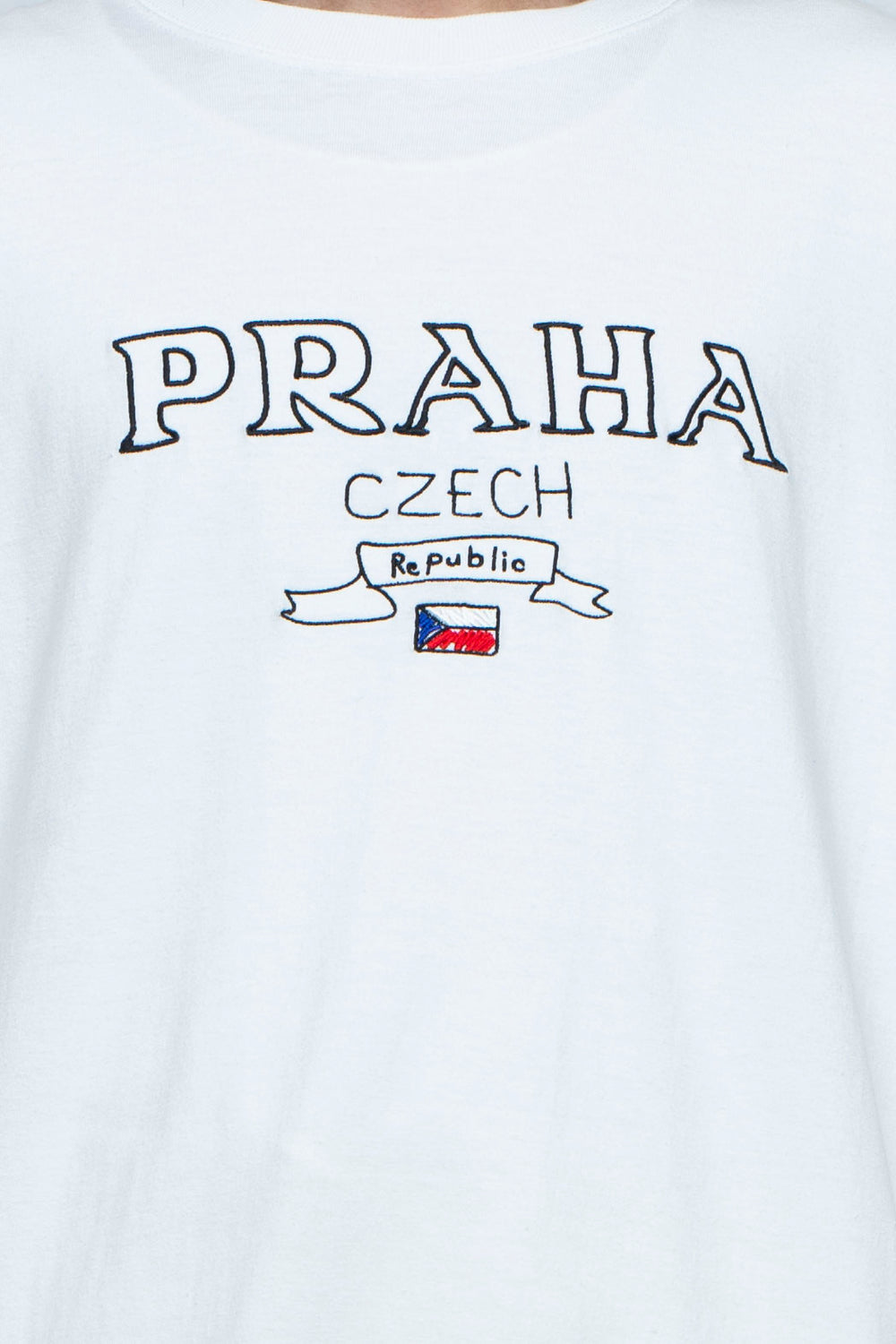 PRAHA L/S TEE