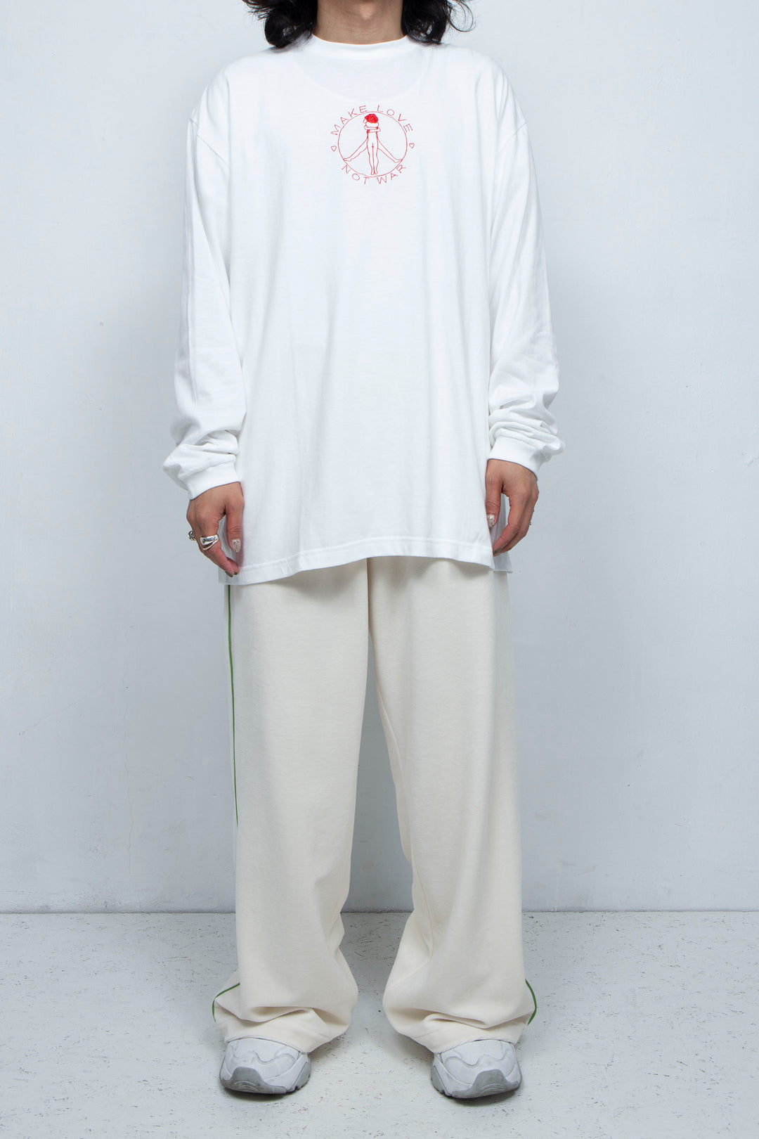 PEACE SYMBOL BIG L/S TEE