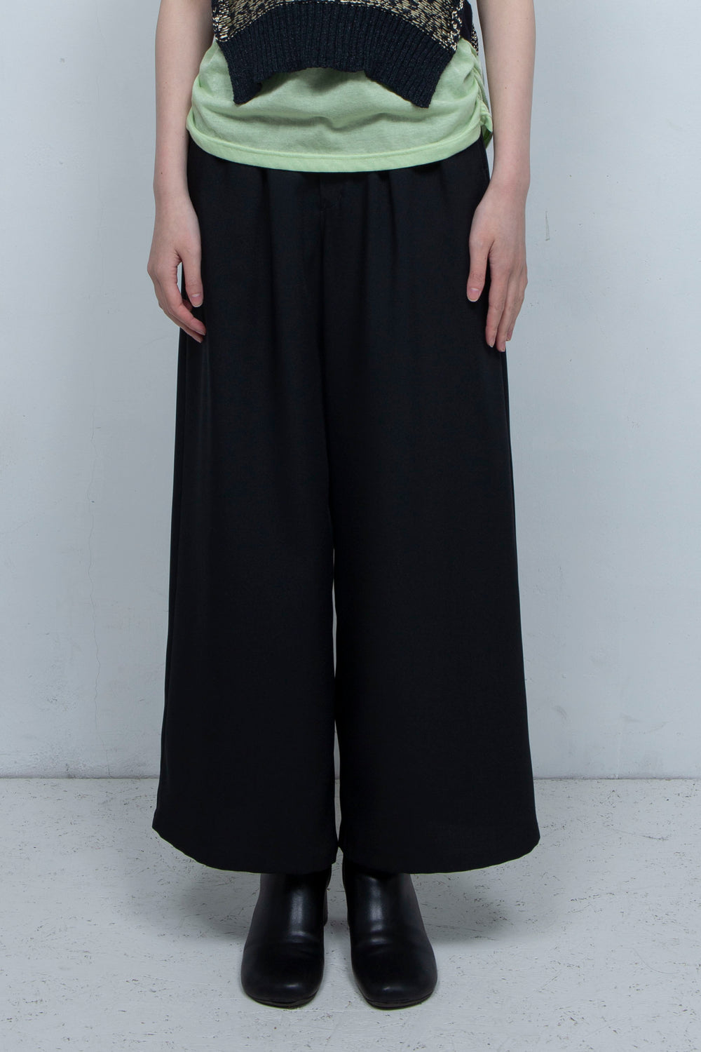 ワイドパンツ BLACK