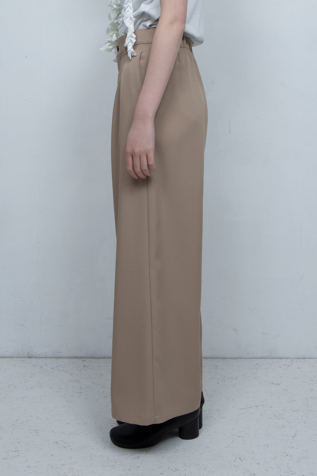 ワイドパンツ BEIGE