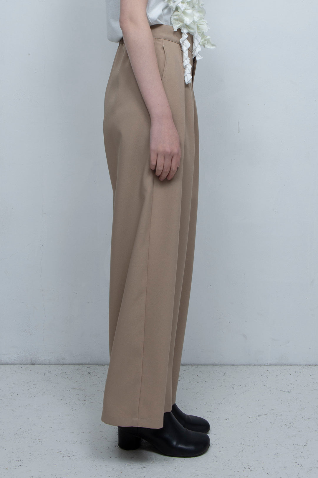 ワイドパンツ BEIGE