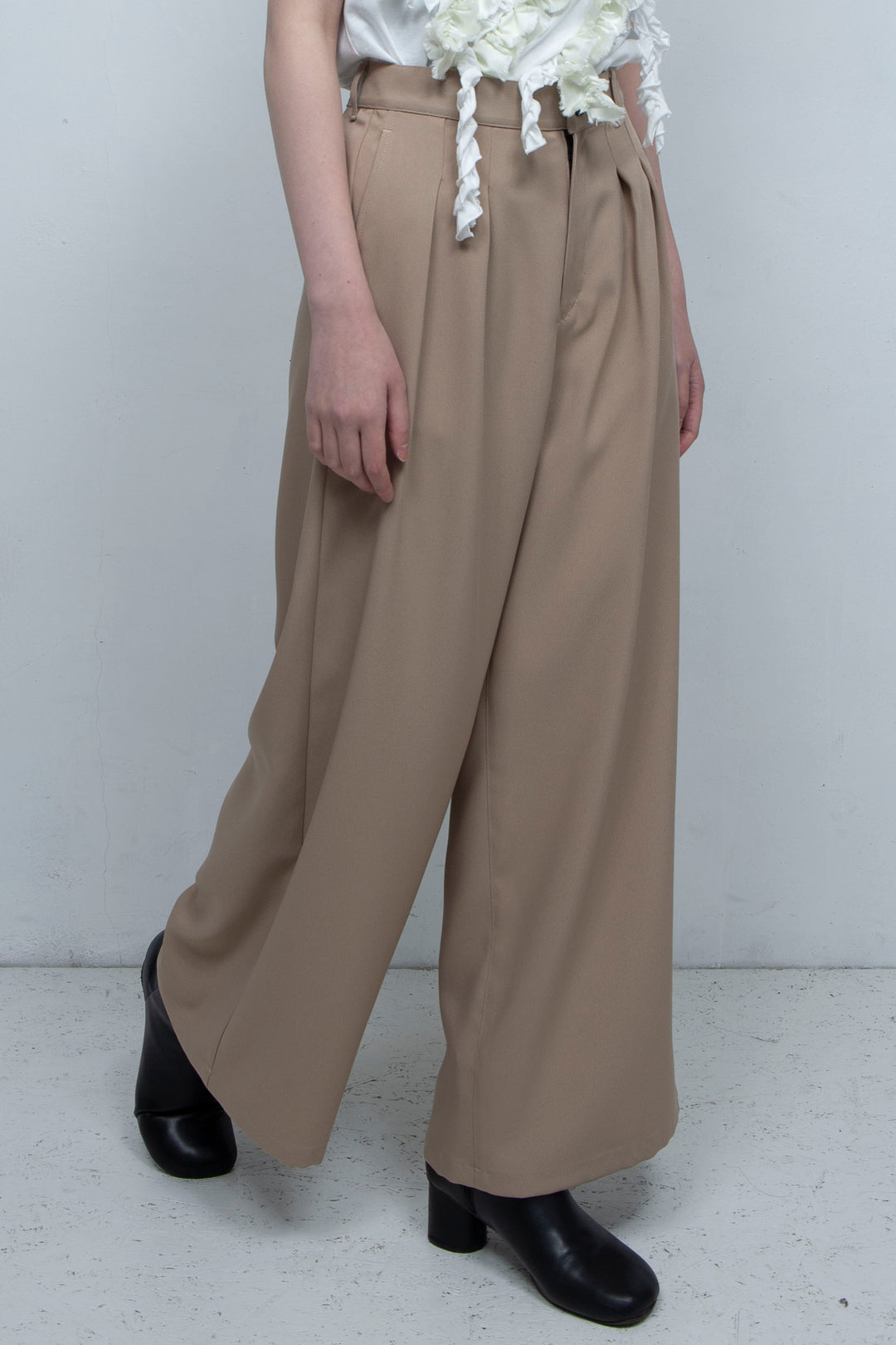 ワイドパンツ BEIGE