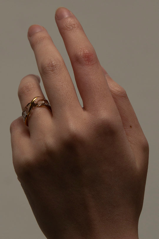 mobius ring