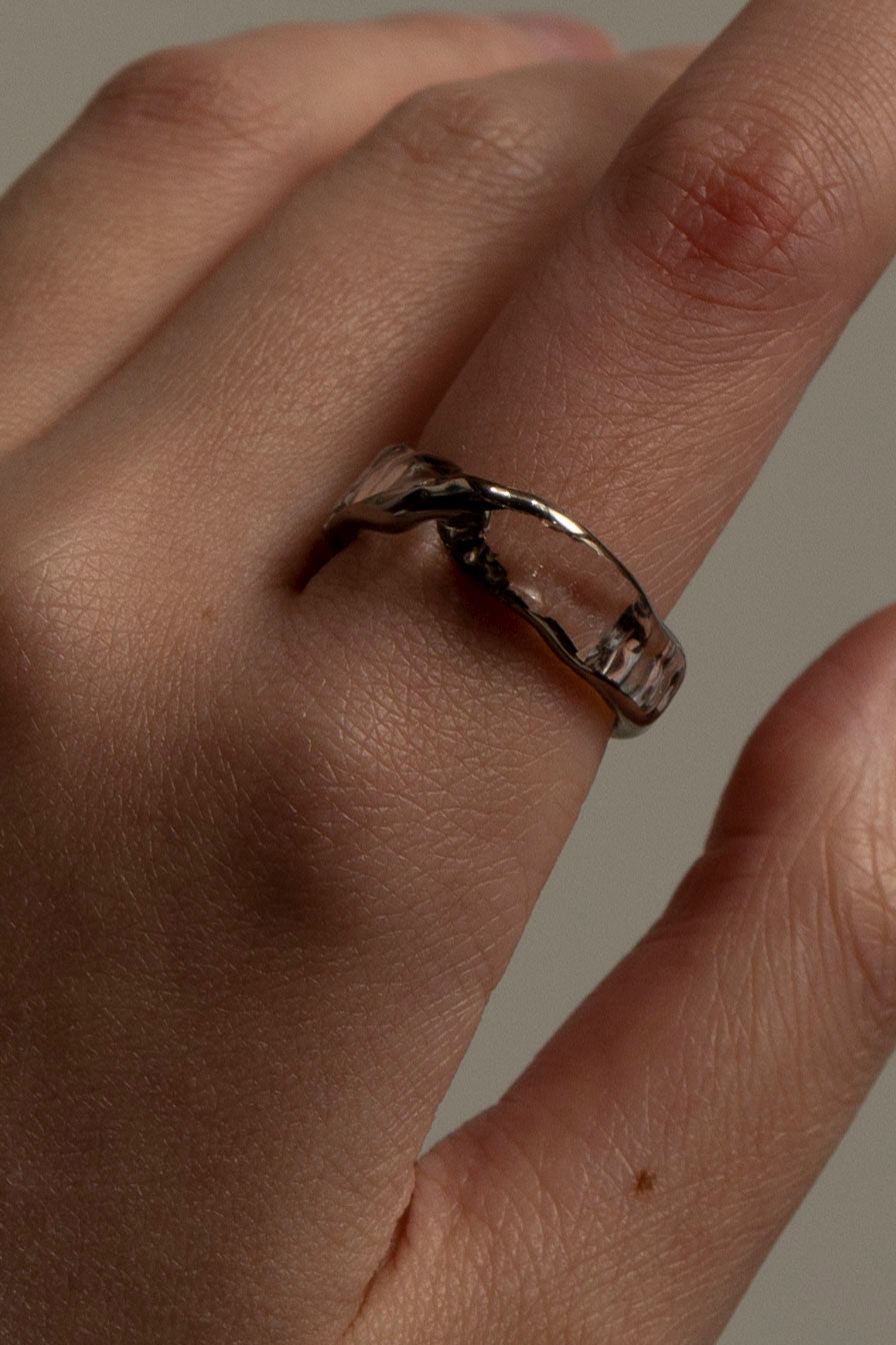 mobius ring