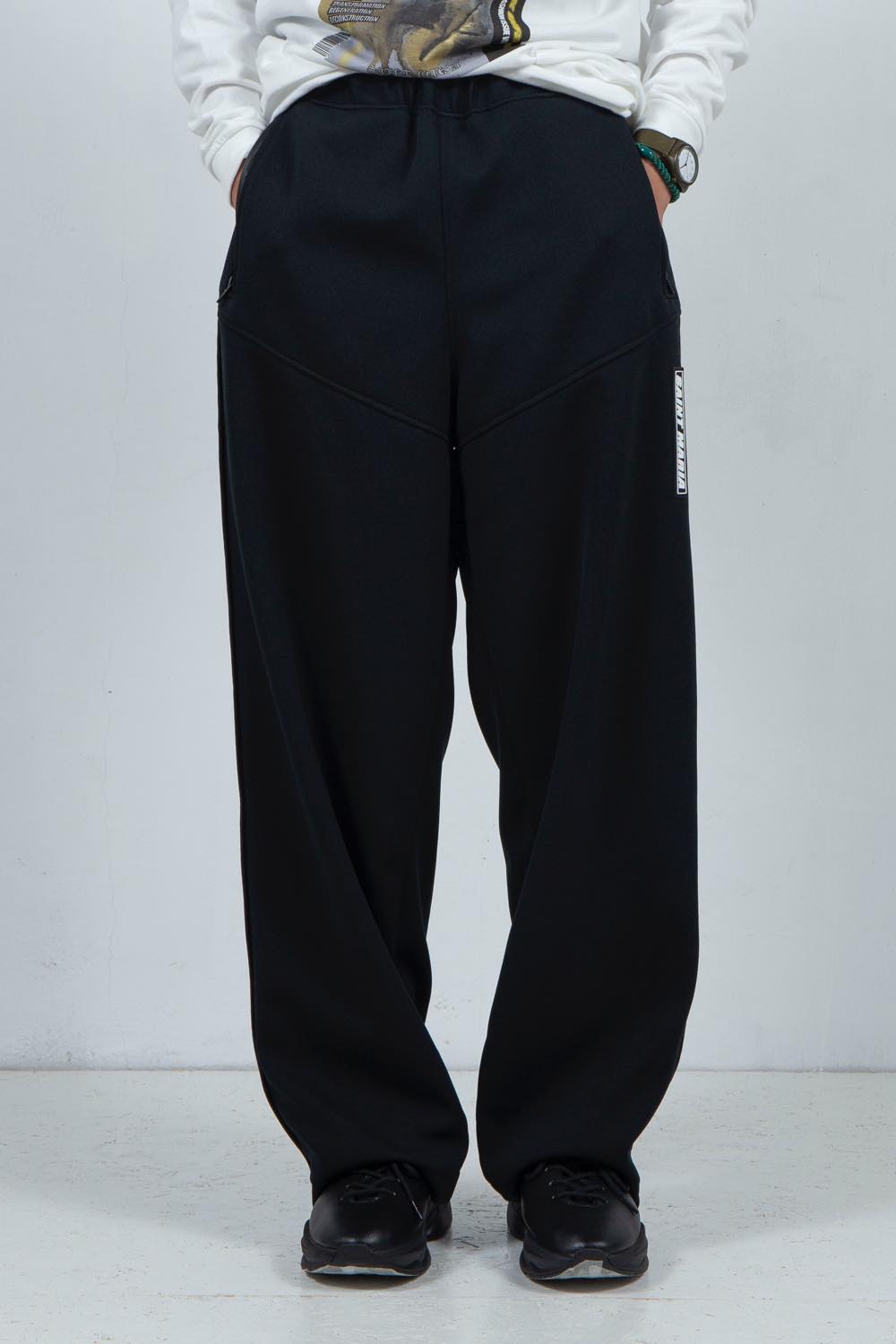 SIDE LINE TRACK PANTS