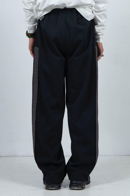 SIDE LINE TRACK PANTS