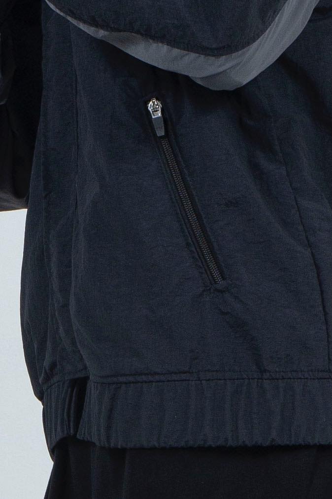 NYLON WIND BREAKER
