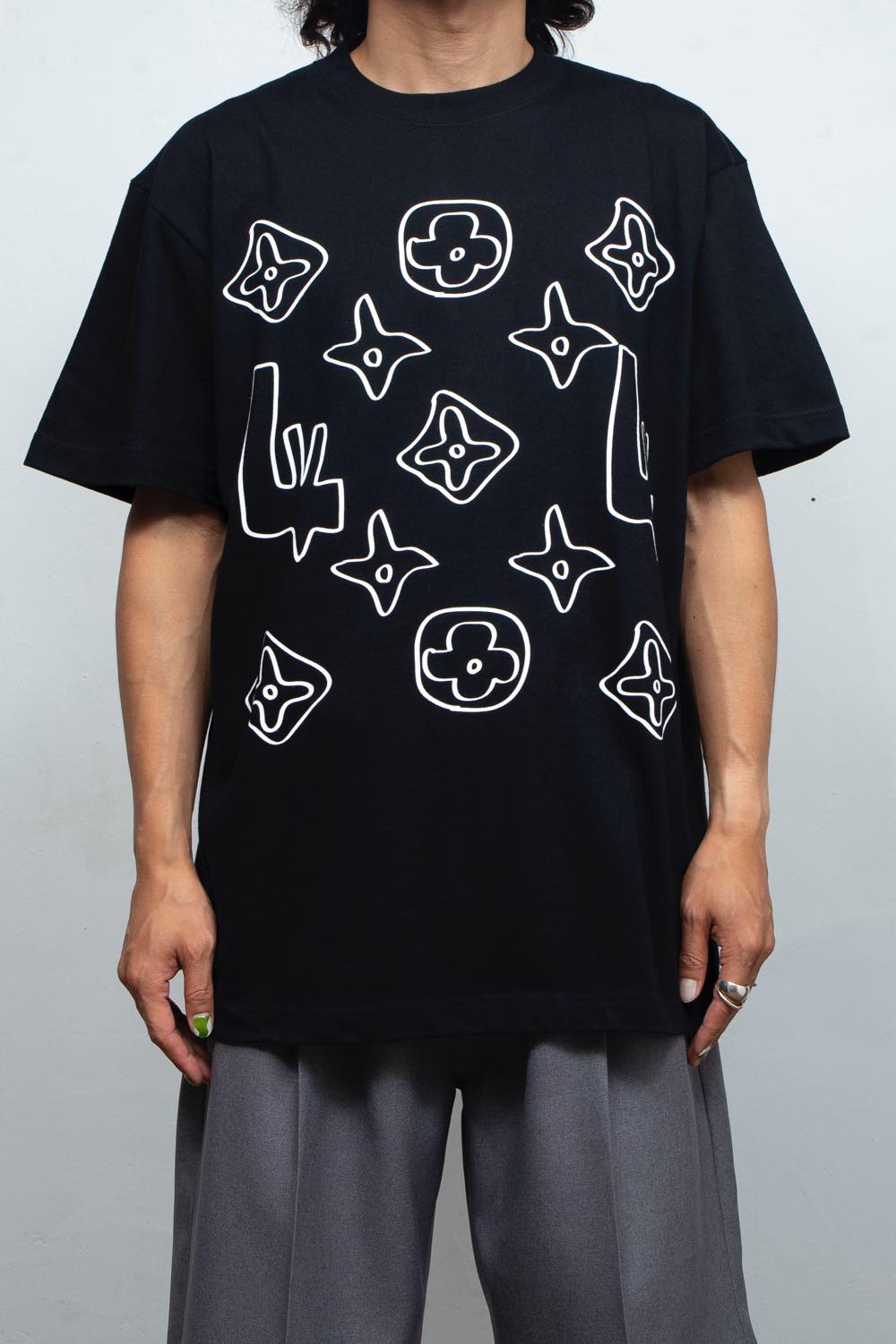 MONOGRAM TEE