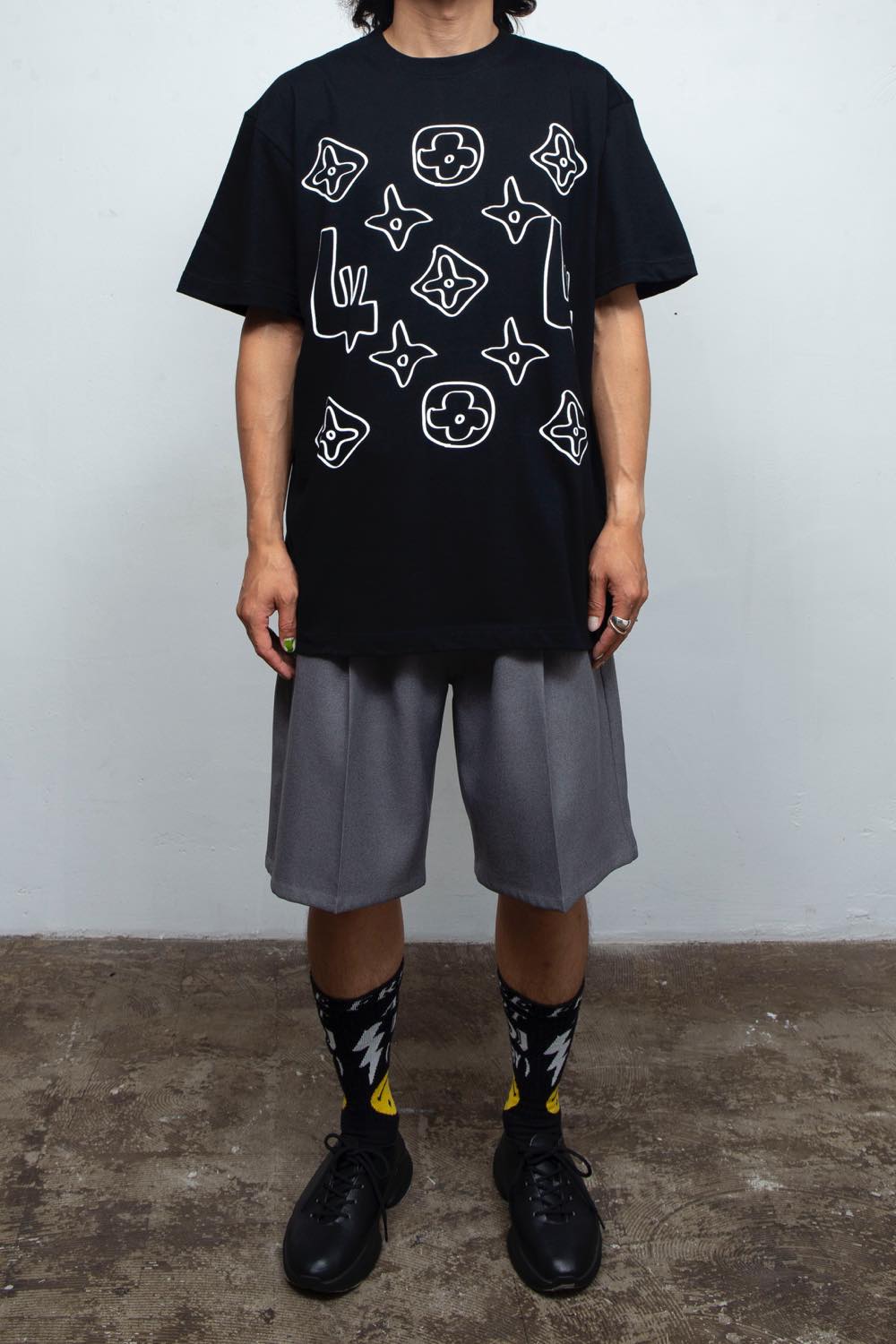 MONOGRAM TEE