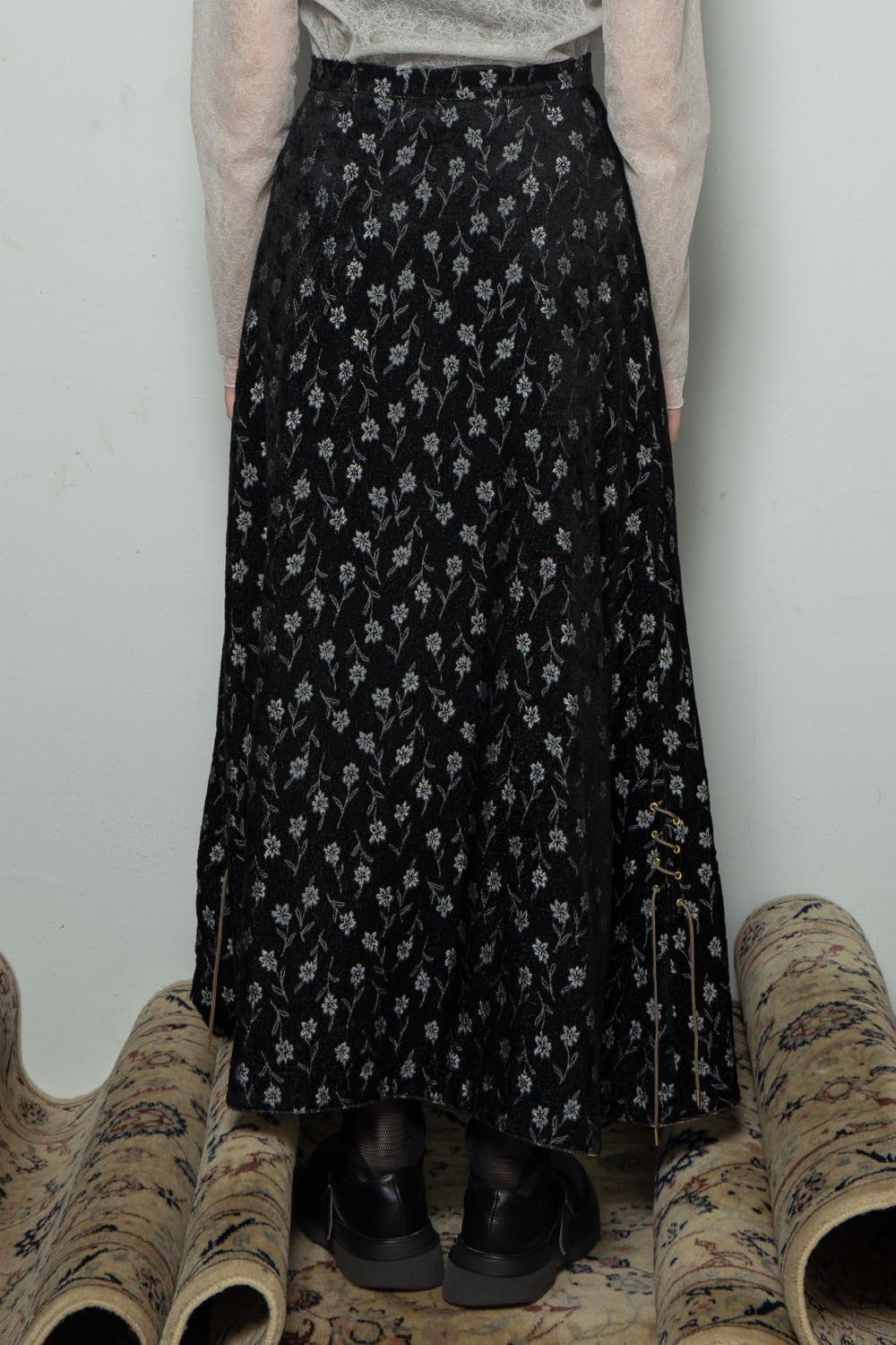Flower Jacquard Skirt