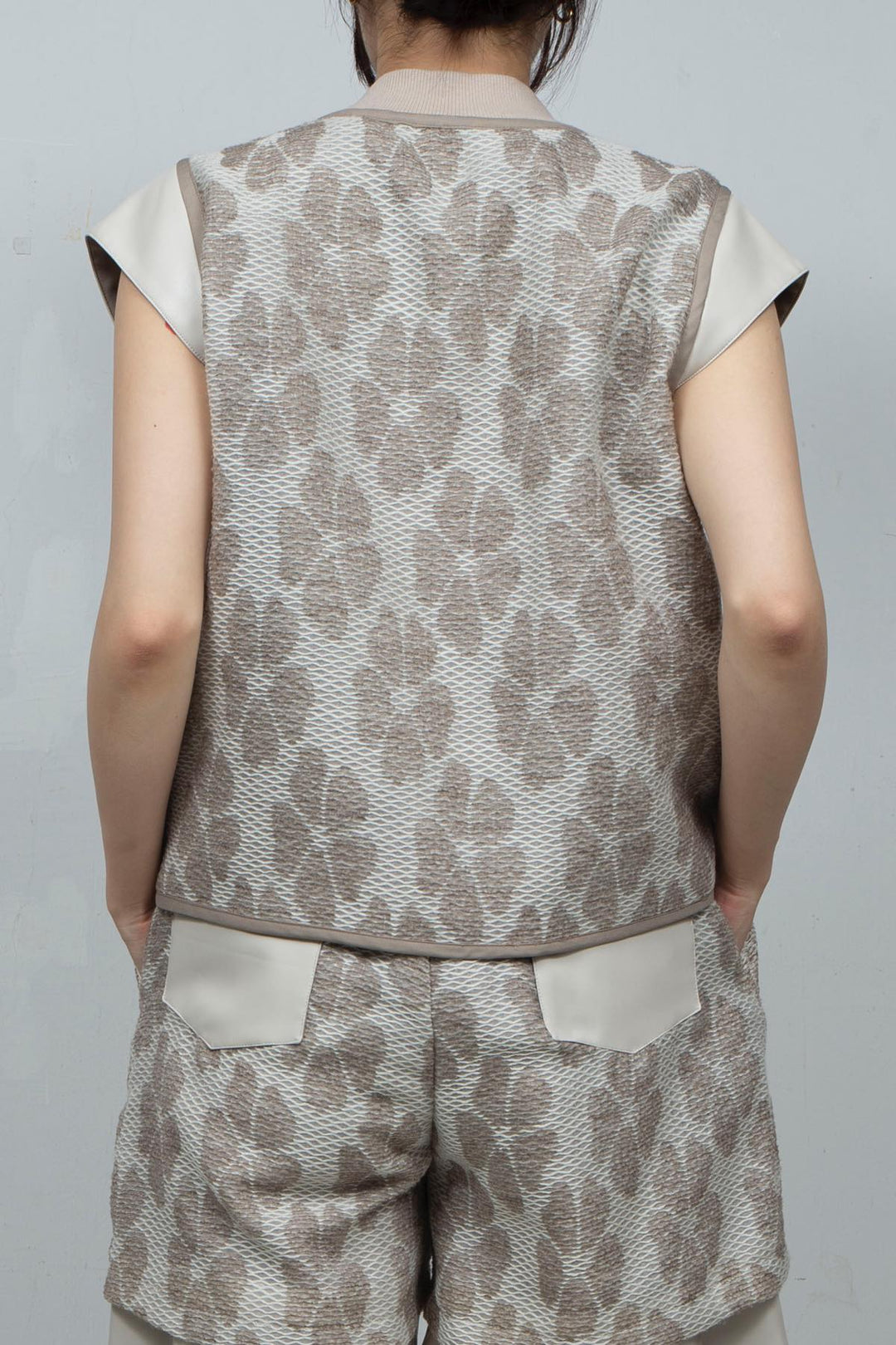 Flower Jacquard TOBI Vest