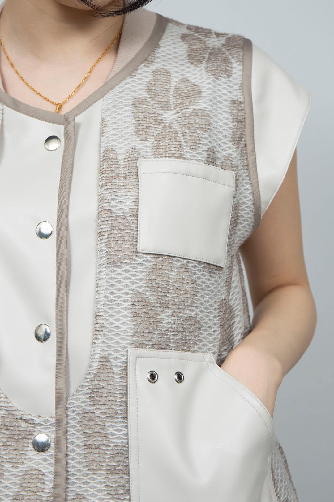 Flower Jacquard TOBI Vest