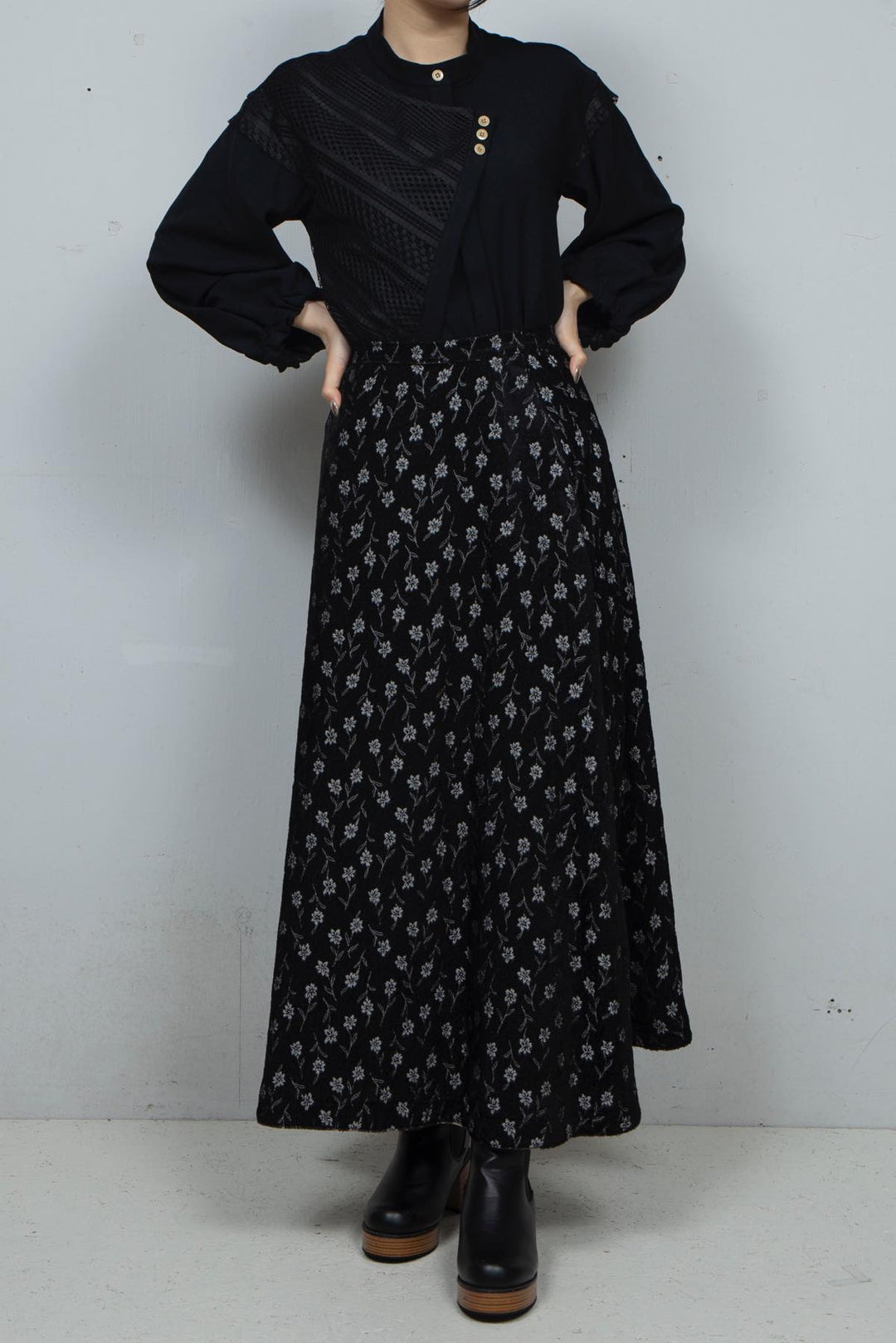 Flower Jacquard Skirt