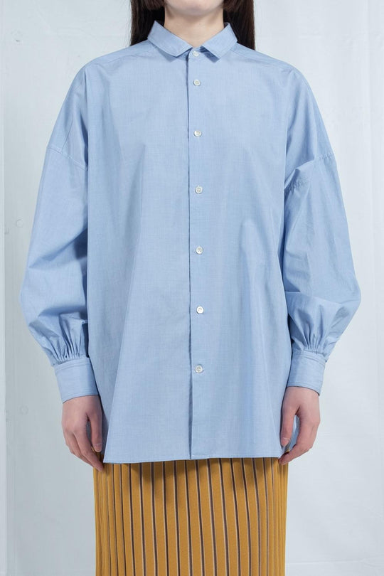 stole belt shirt