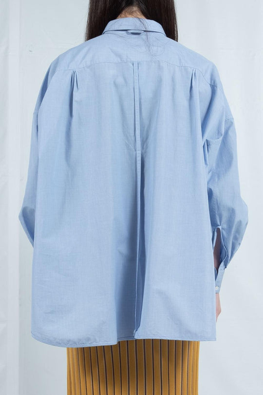stole belt shirt