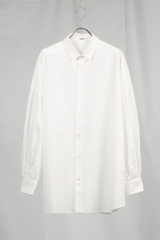 stole belt shirt