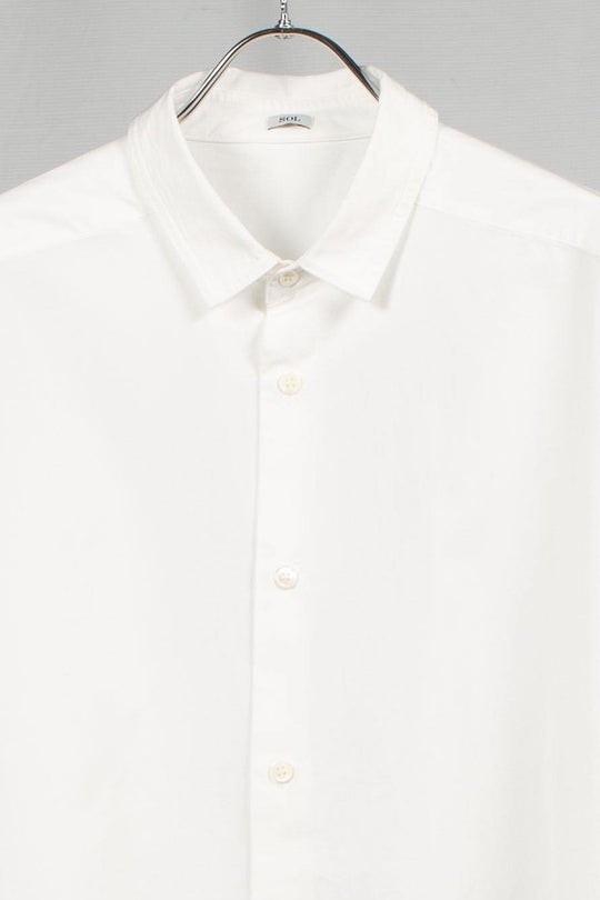 stole belt shirt