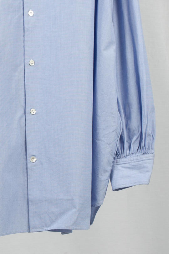 stole belt shirt