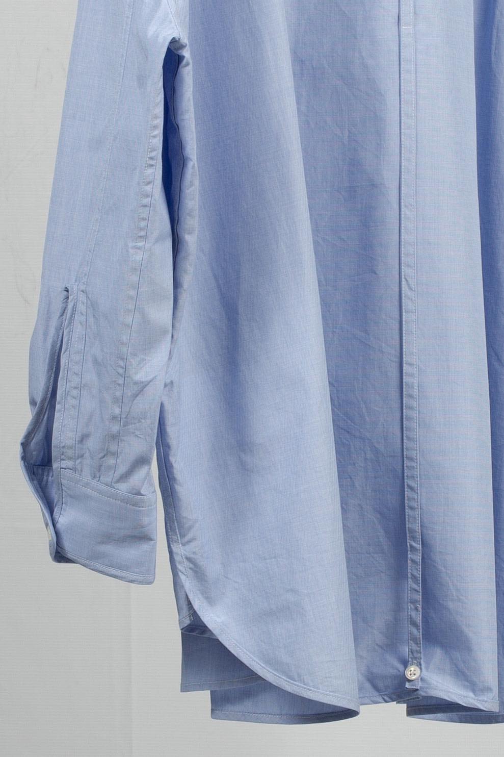 stole belt shirt