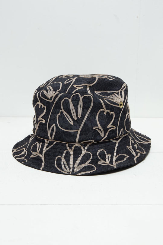 Flower Embroidery Bucket hat