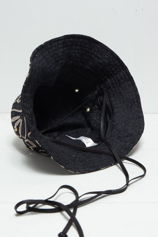 Flower Embroidery Bucket hat