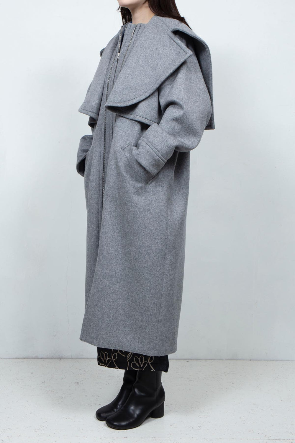 GHOST PARTY / lambwool layered coat Grey