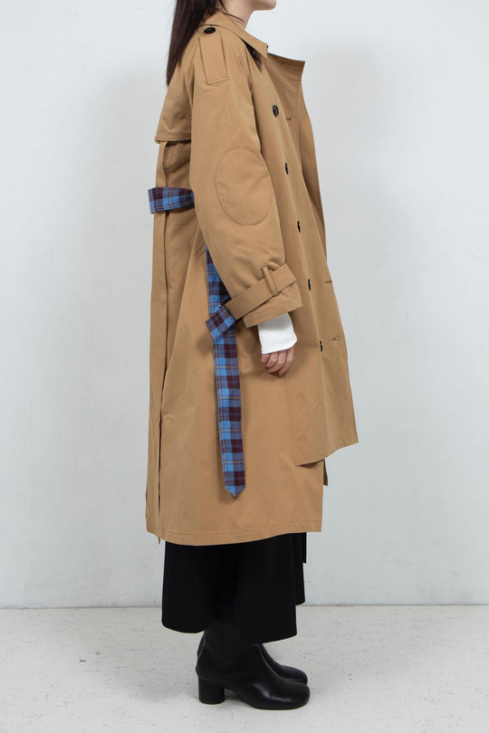 BackDesign trenchcoat Beige