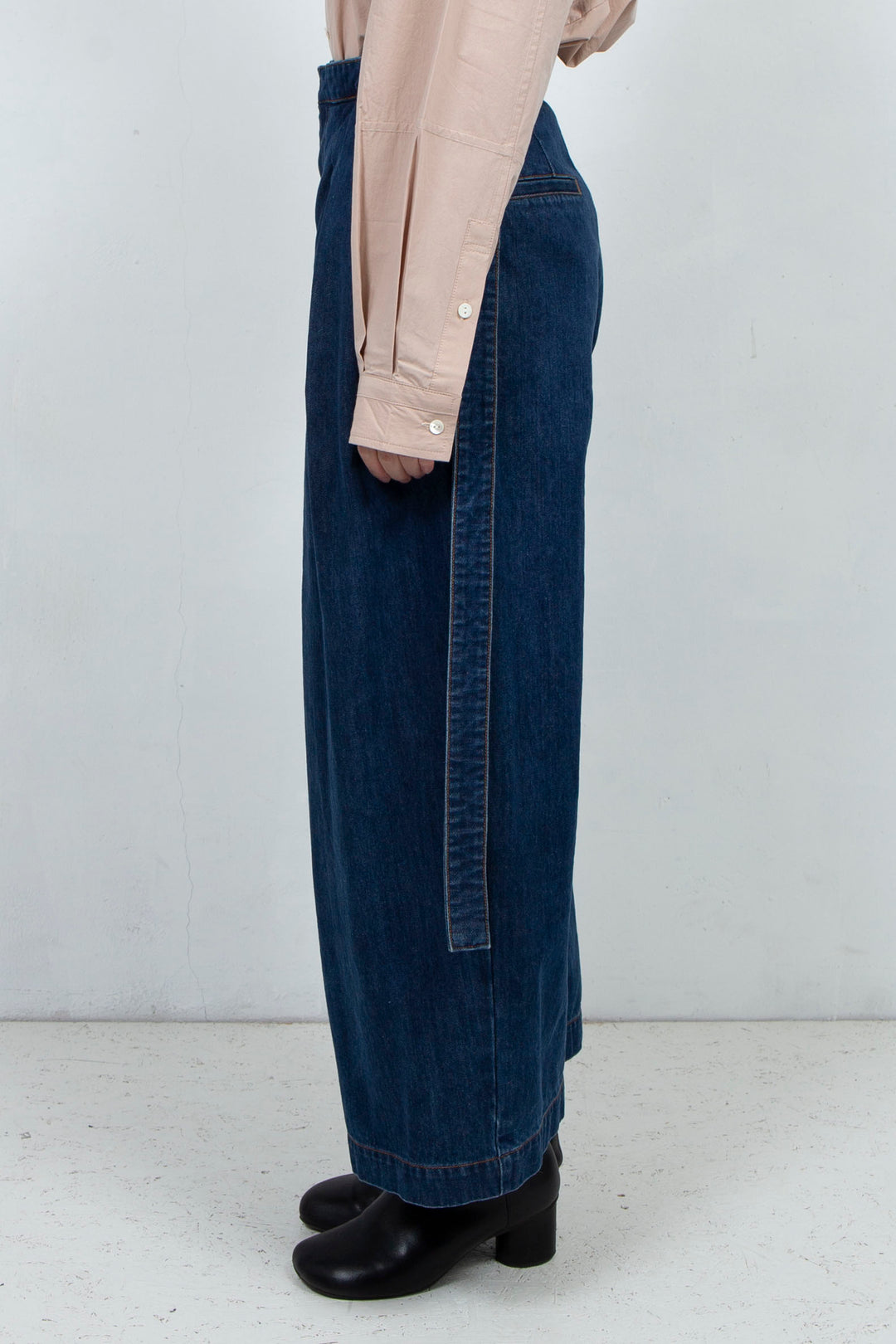 Denim pants