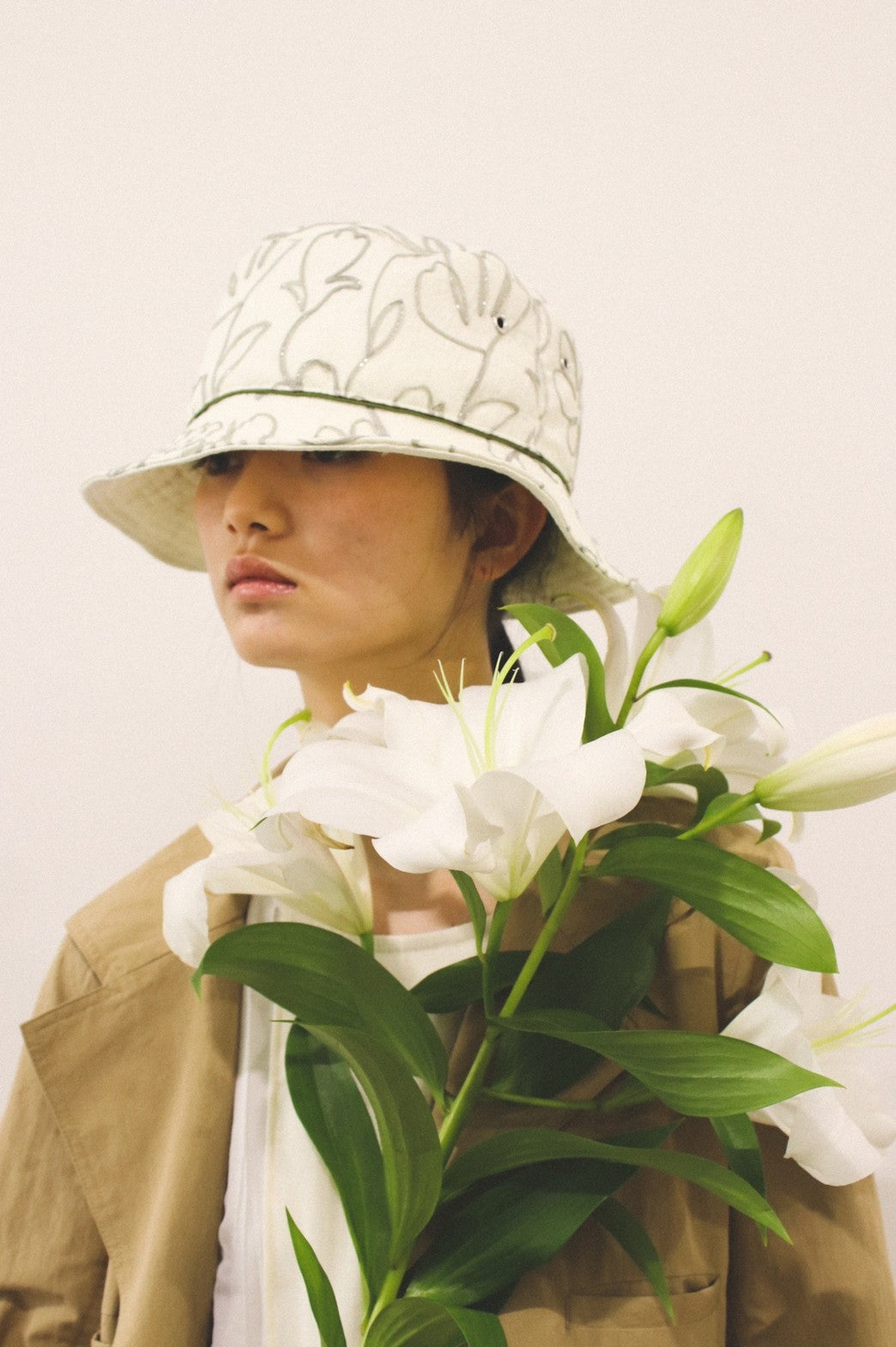 Flower Embroidery Bucket hat