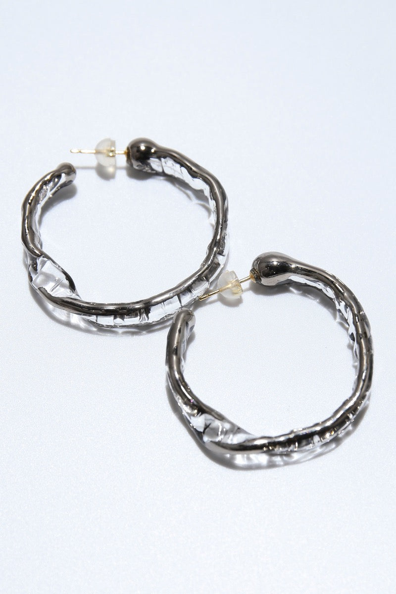 hoop mobius pierce(両耳) platinum