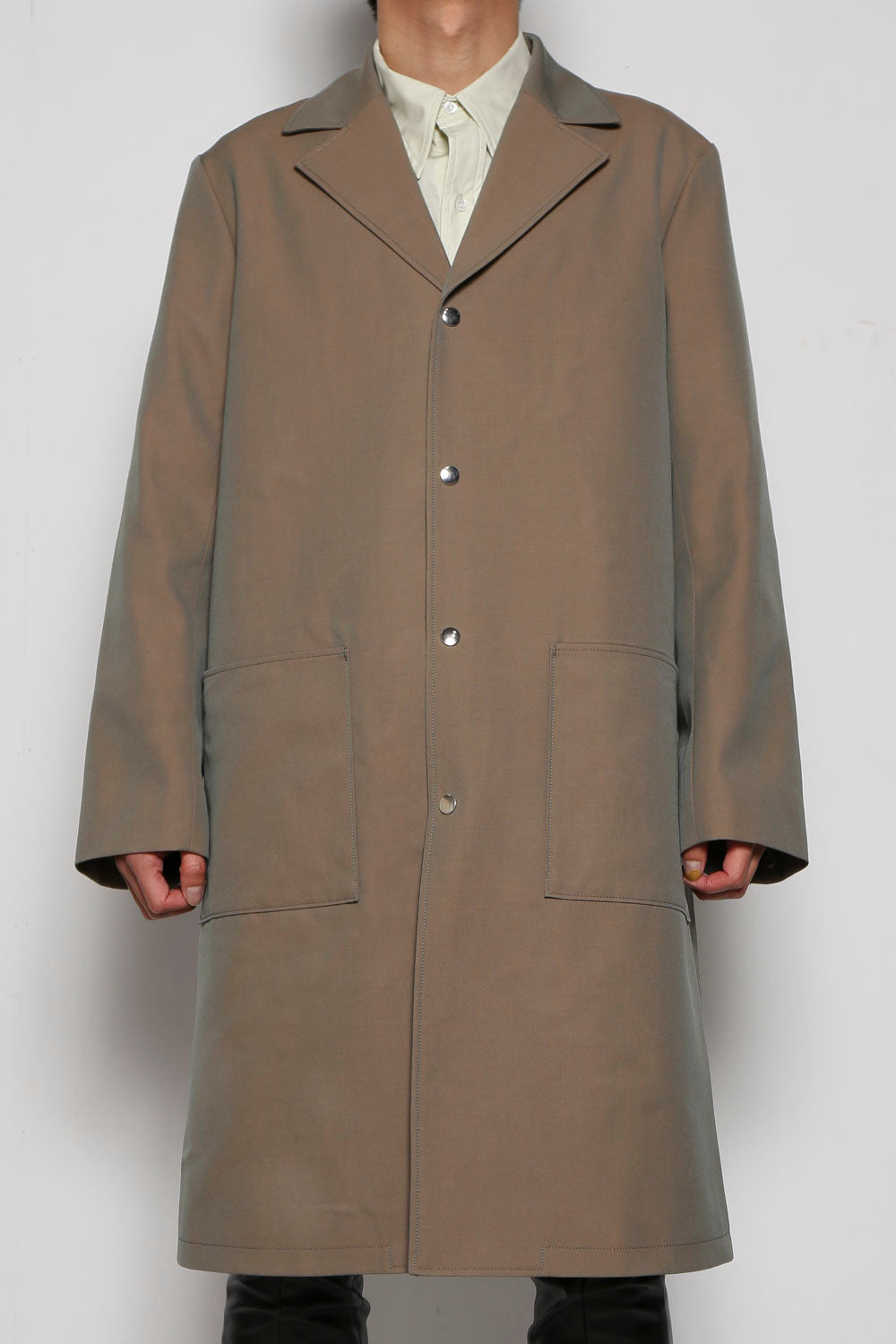 Middle coat