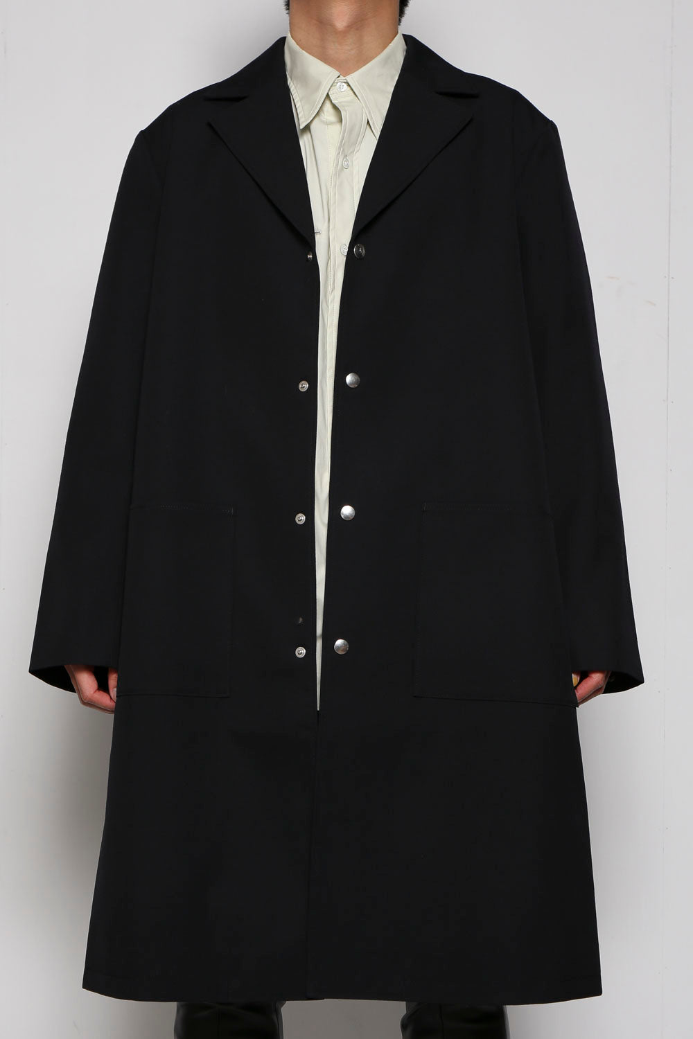 Middle coat