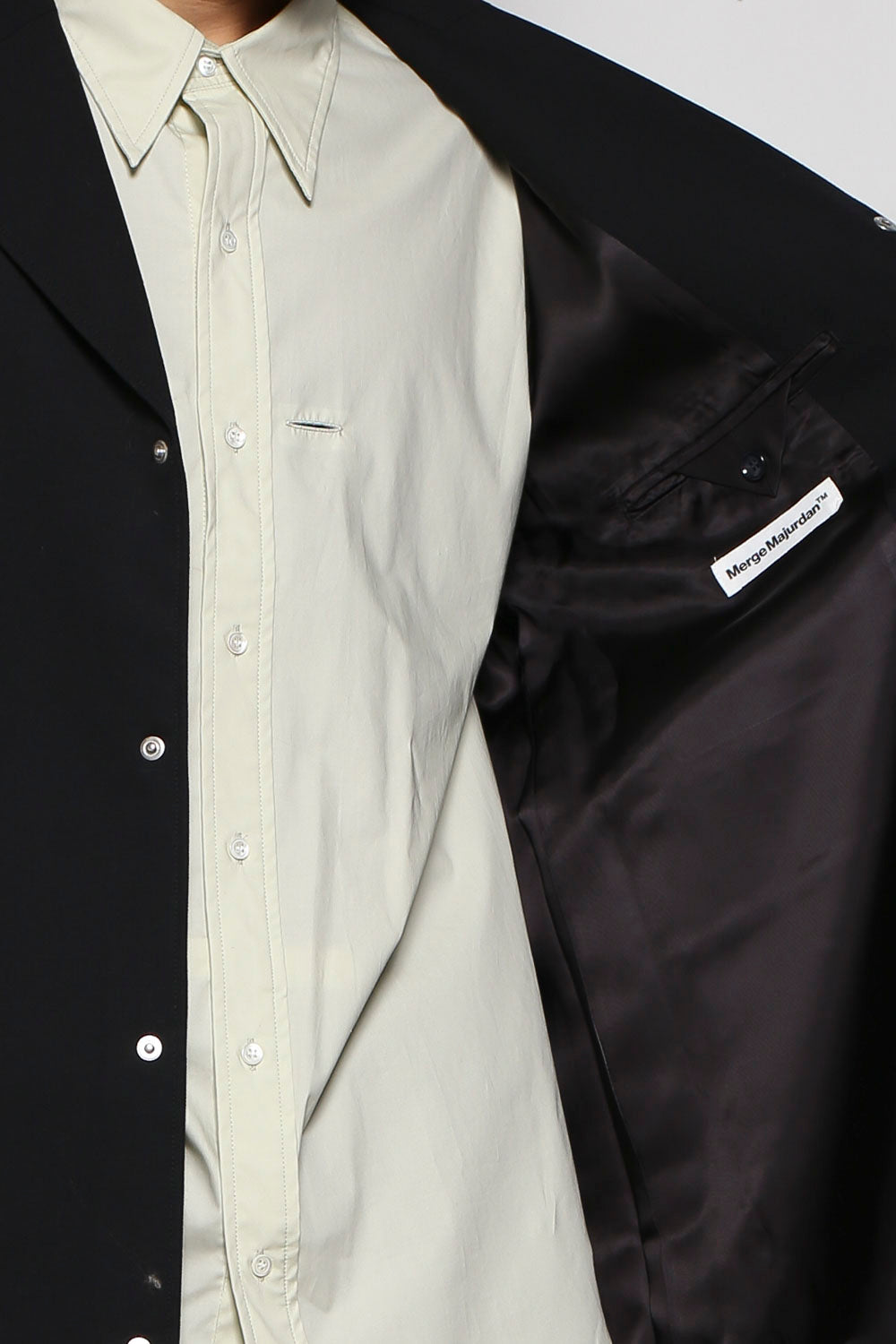 Middle coat