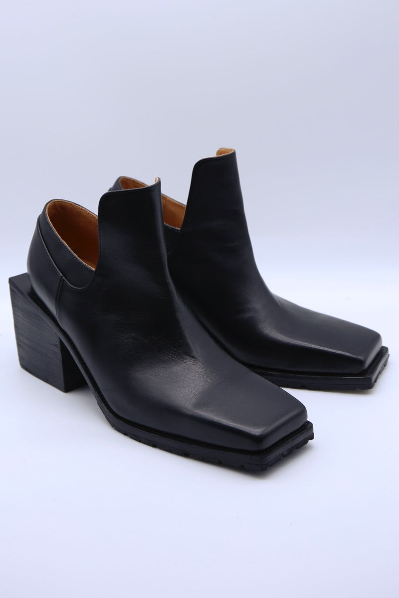 Docking Heel Shoes