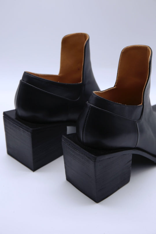 Docking Heel Shoes