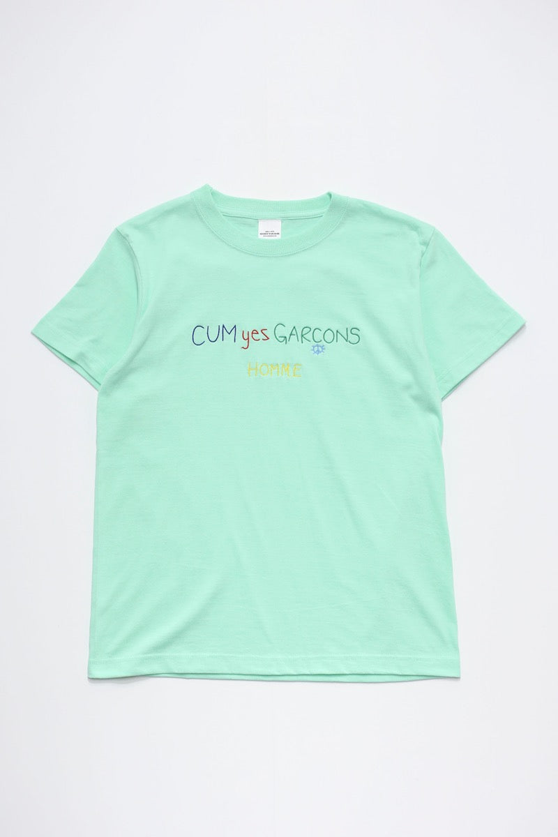 CUM YES GARCONS TEE