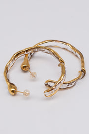 hoop mobius pierce(両耳) gold