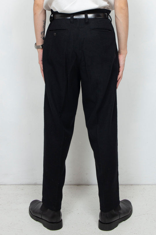 Wool Pin Tuck Pants Black