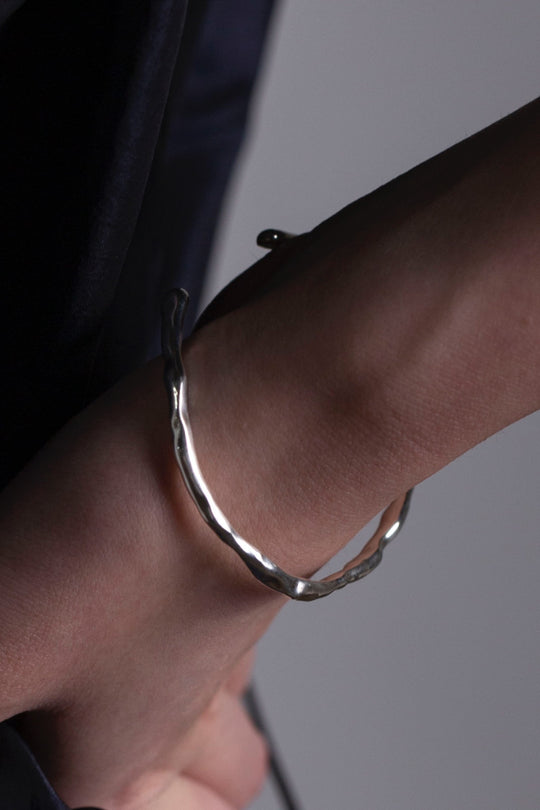 moon bangle silver BHB5