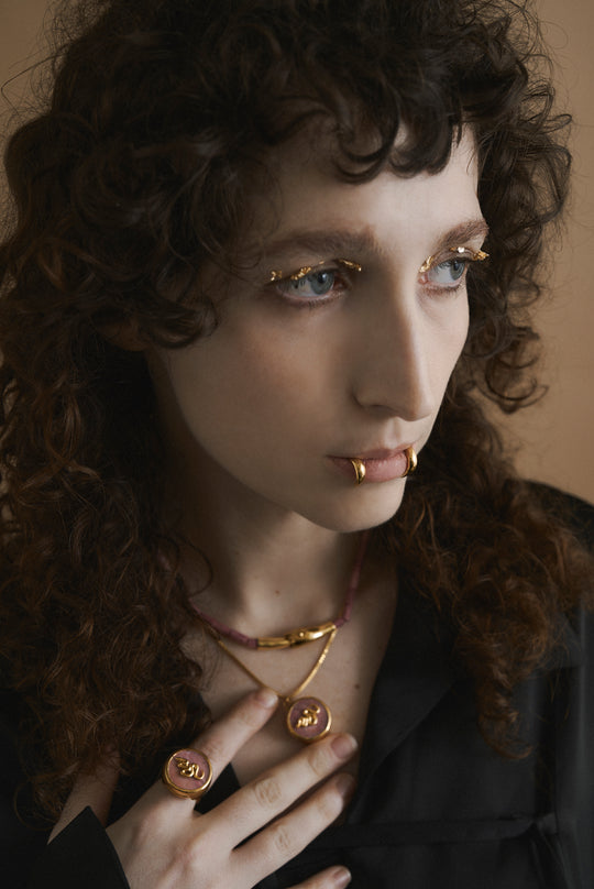 Lip ring：Fangs / Silver