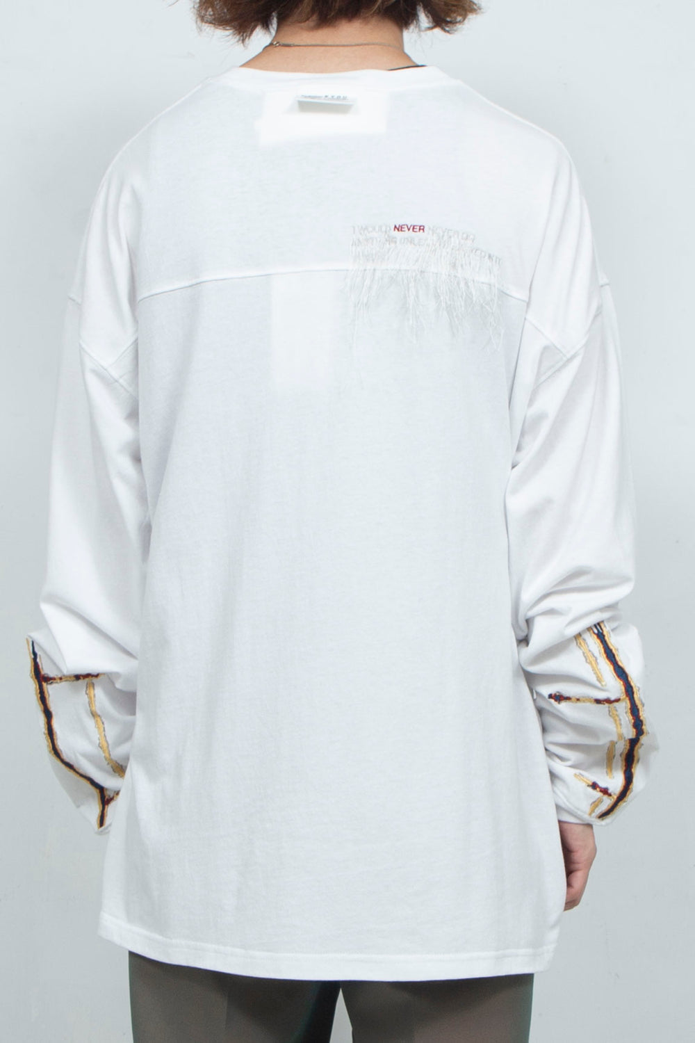 "TEE-NS".01 Fringe Embroideried Long Sleeve T WHITE