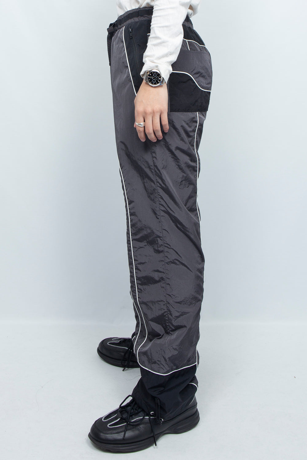 Nylon Line Pants Gray