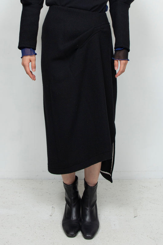 pulled hem skirt BLACK