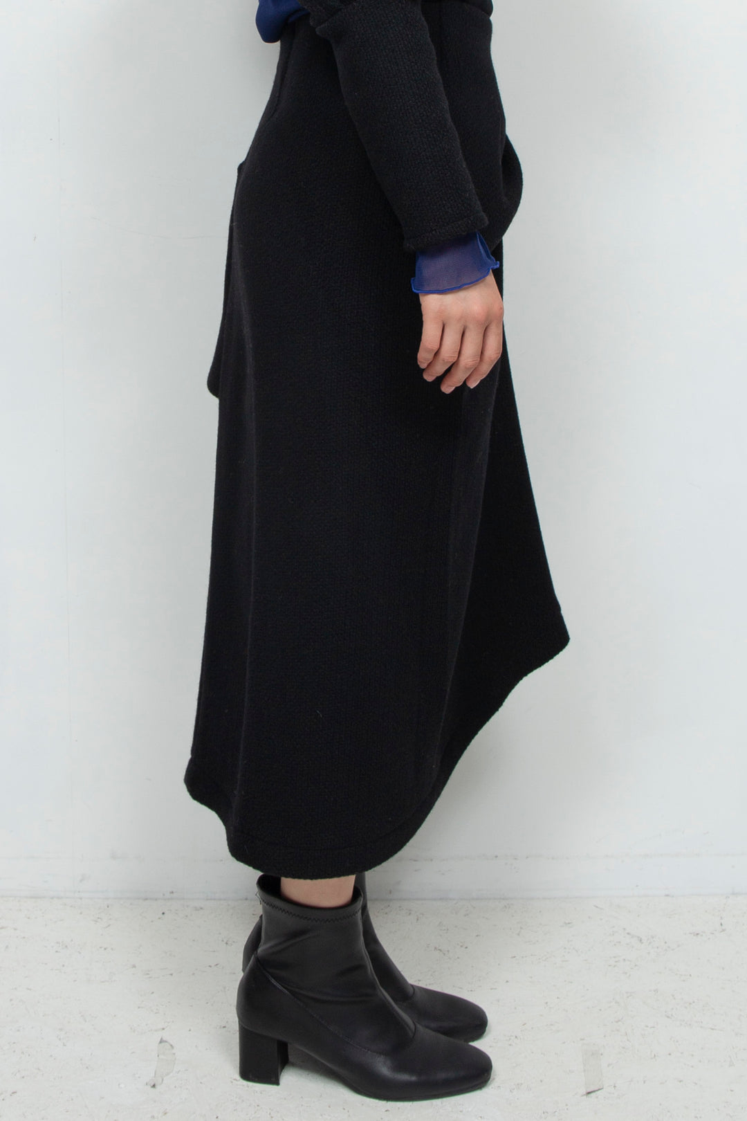 pulled hem skirt BLACK