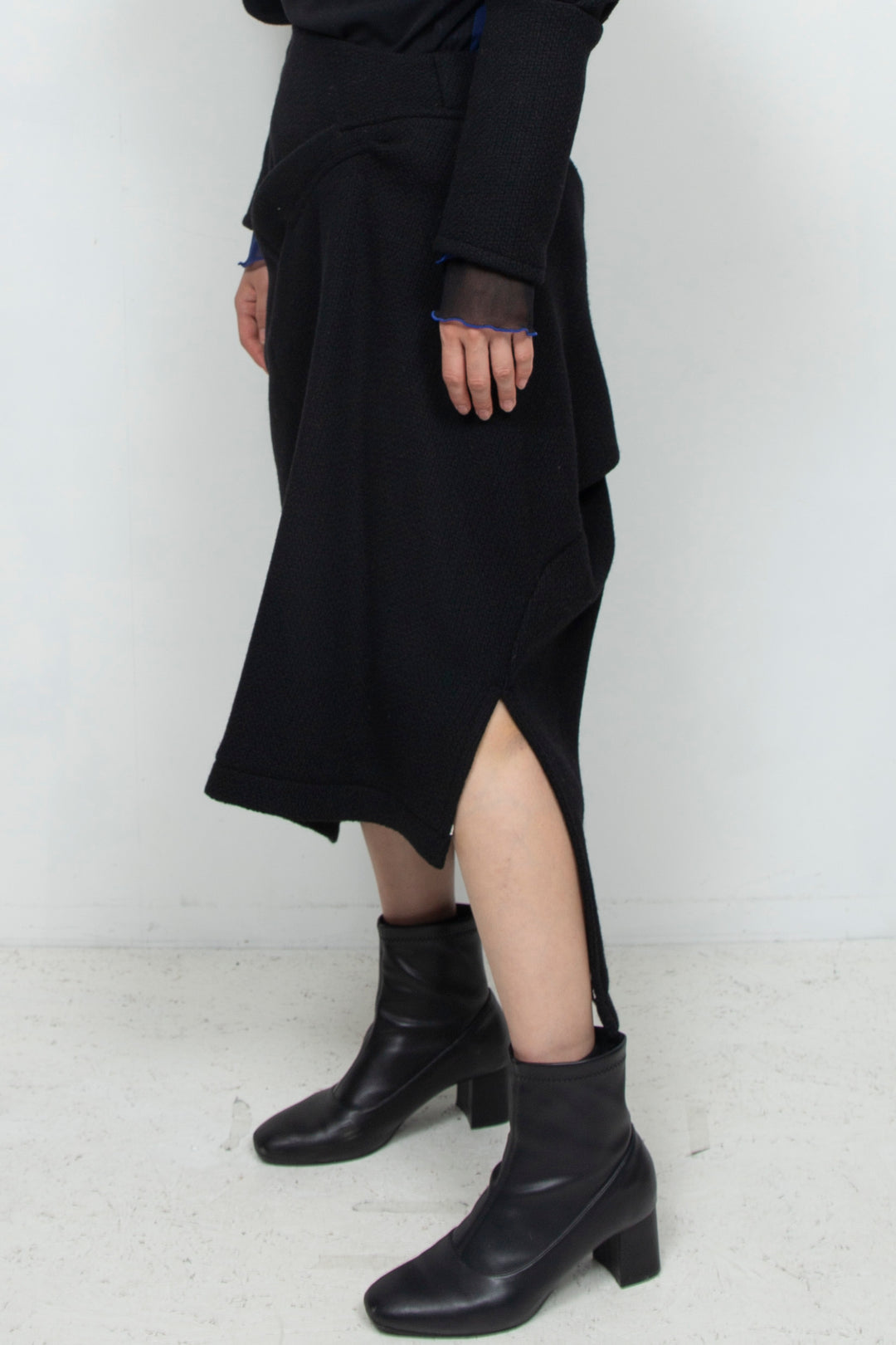 pulled hem skirt BLACK