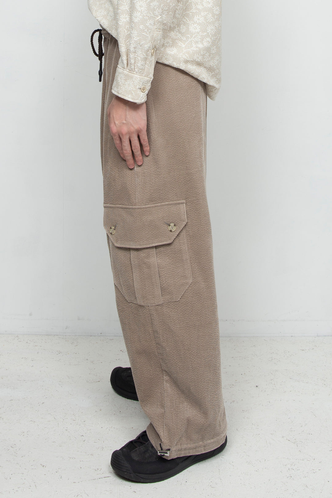 Corduroy pants Beige