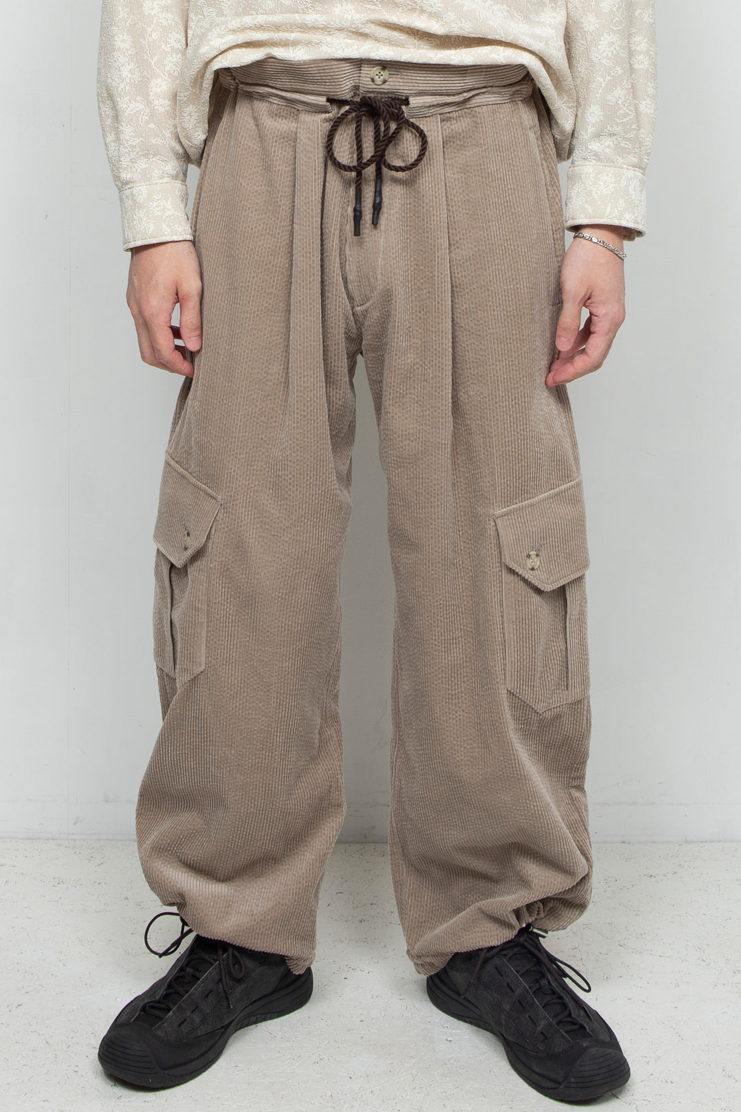 Corduroy pants Beige