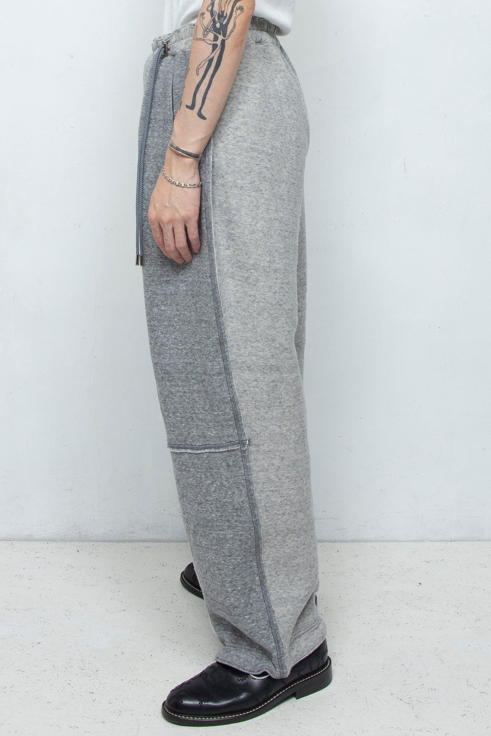 Smooth Touch Cut-Off Bicolor Pants GREY