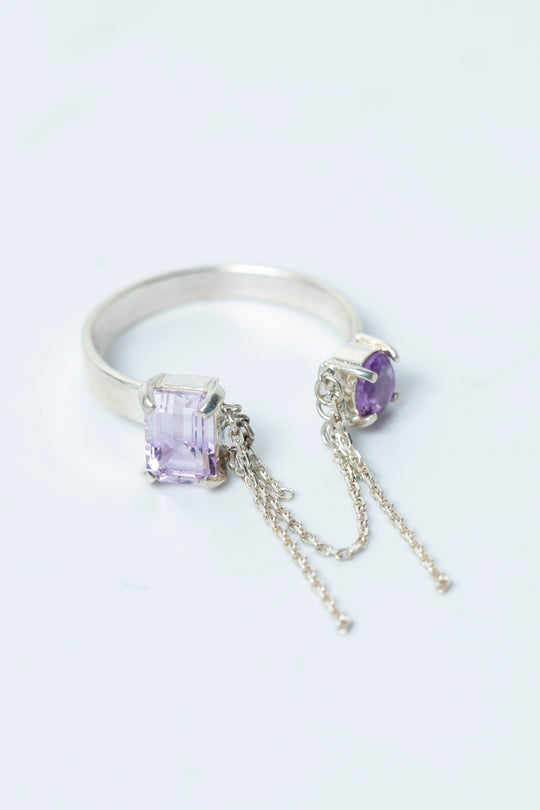 breaking chains ring (amethyst quartz + amethyst)